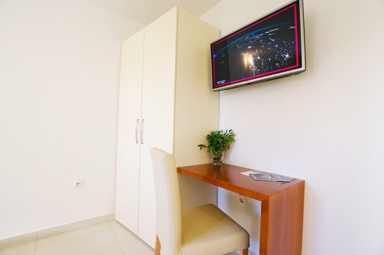 Апартаменти Apartman Murter Center 4+1 Id 720 Екстер'єр фото