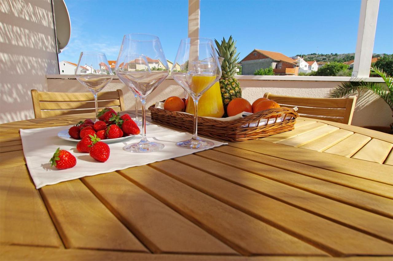Апартаменти Apartman Murter Center 4+1 Id 720 Екстер'єр фото